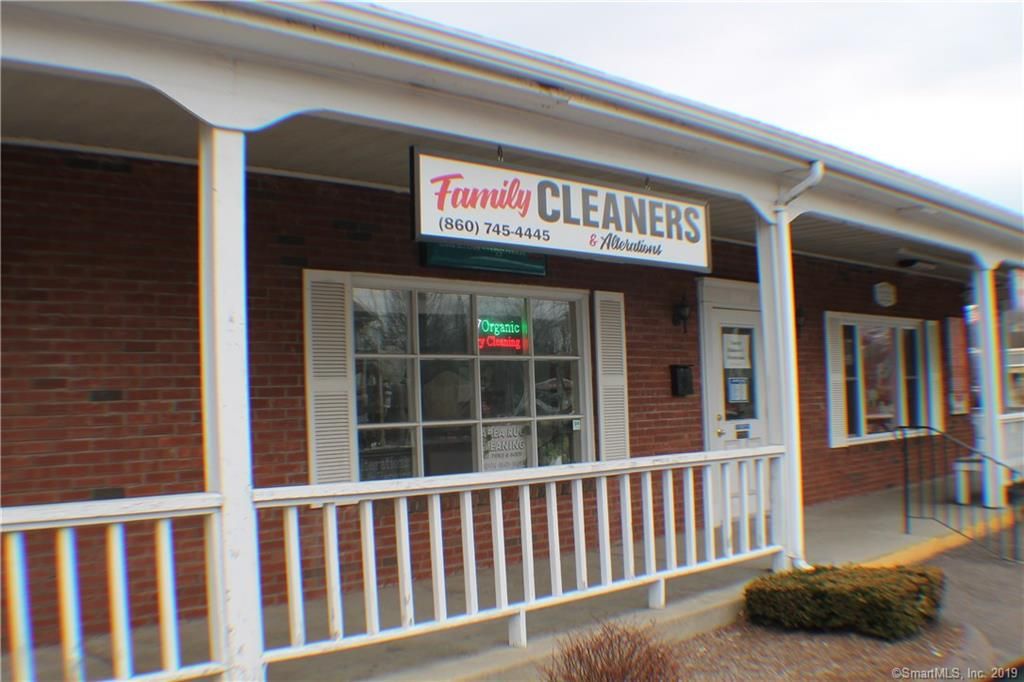 75 Hazard Ave, Enfield, CT 06082